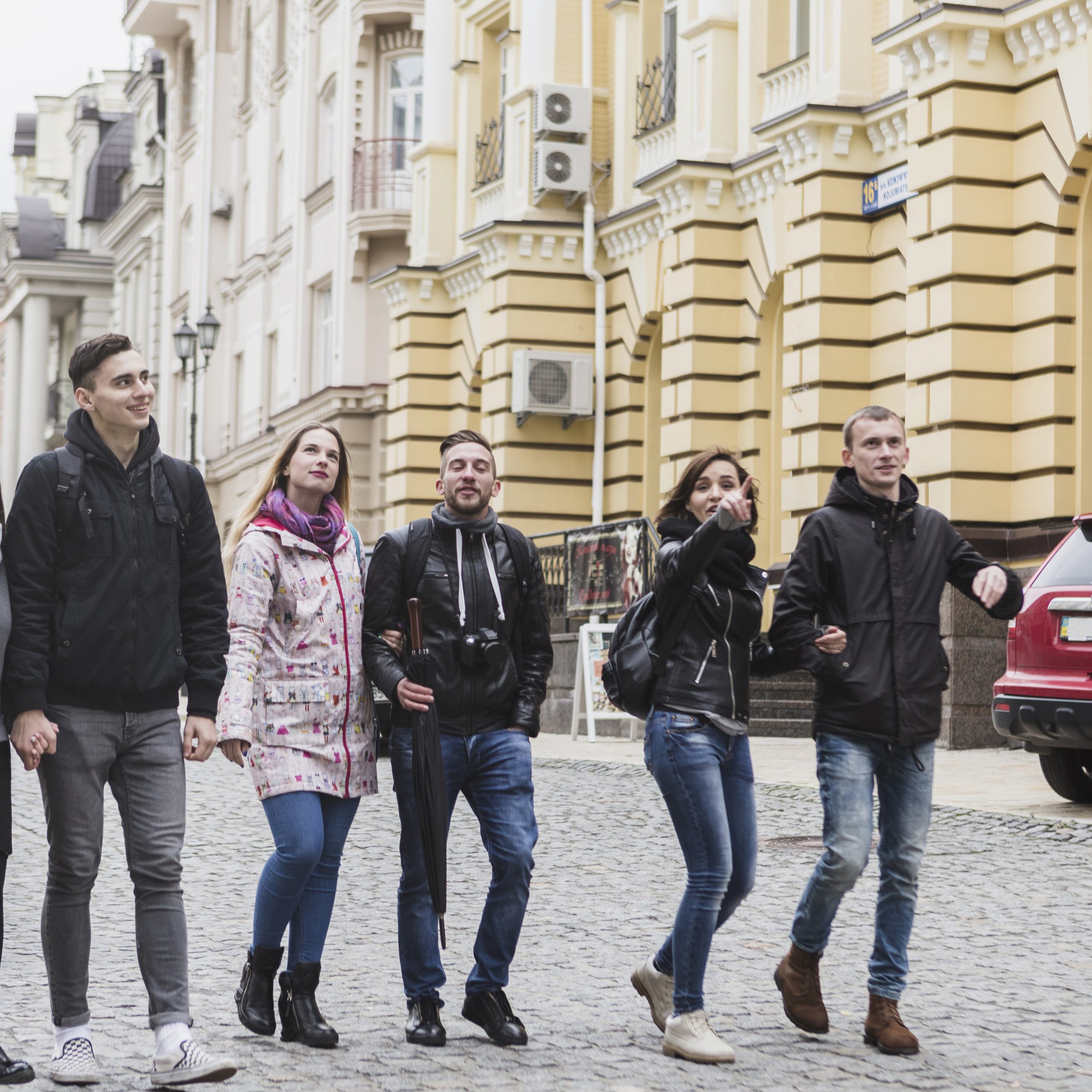 Quirky London Walking Tours You’ll Love – Perfect from London Backpackers in Hendon